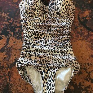 NWT New Victoria's Secret Swimsuit Size 6 C Leopard Print Animal
